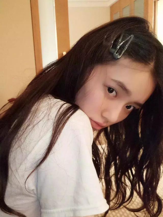 “土味發卡”重出江湖，十年前覺得土到掉渣的發卡，火遍時尚圈！