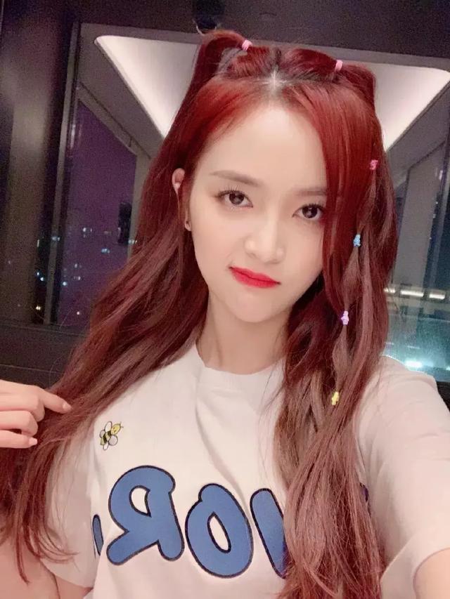 “土味發卡”重出江湖，十年前覺得土到掉渣的發卡，火遍時尚圈！