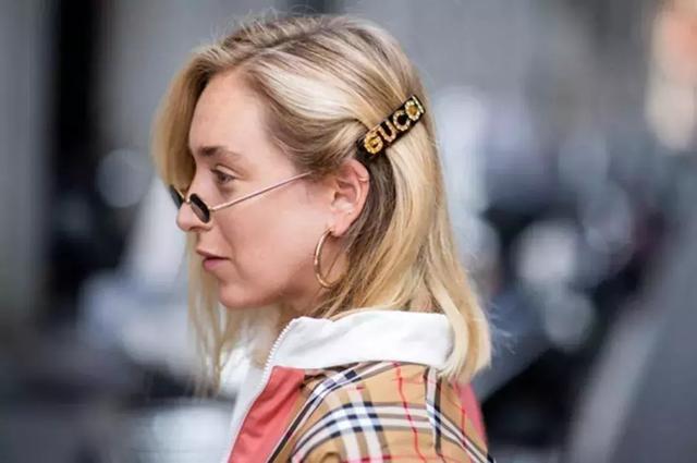 “土味發卡”重出江湖，十年前覺得土到掉渣的發卡，火遍時尚圈！