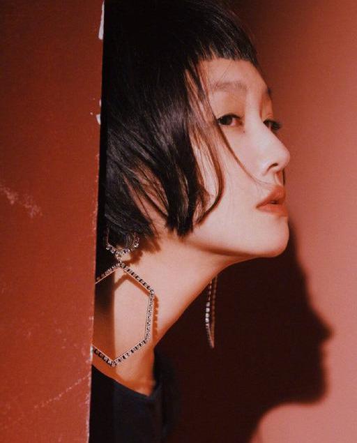 想要成為街上最靚的崽？ 衣品不夠飾品來湊，你的耳環可以再誇張點