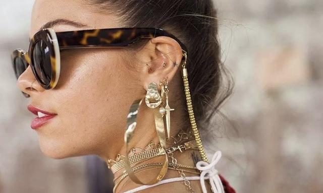 想要成為街上最靚的崽？ 衣品不夠飾品來湊，你的耳環可以再誇張點