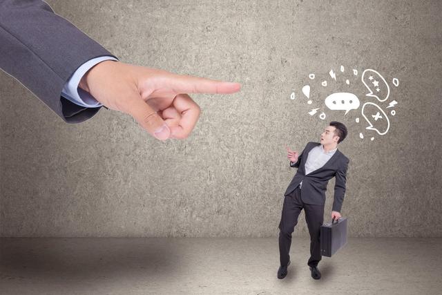 有遠見的年輕人，從不說這3句話，犯傻沒腦子！