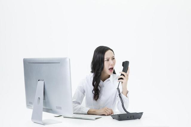 有遠見的年輕人，從不說這3句話，犯傻沒腦子！