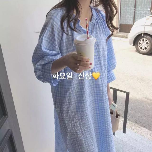 格紋單品+它！ 簡單又時髦！