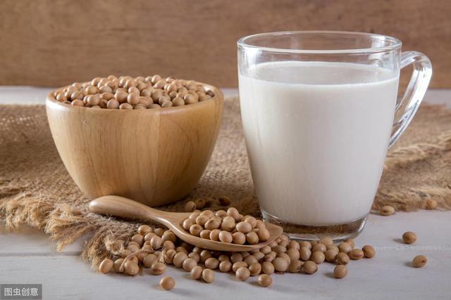 豆漿什麼時候喝好，這樣喝營養翻倍！