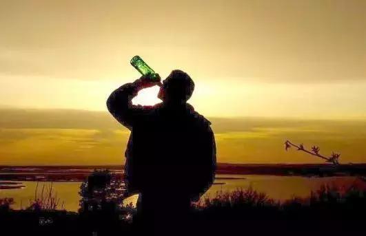 70後的男人，人到中年，很無奈，很尷尬