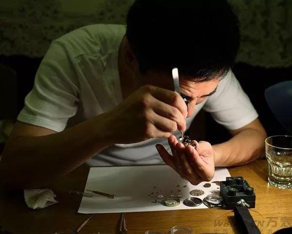 手錶外觀保養值不值？ 看完你就知道了