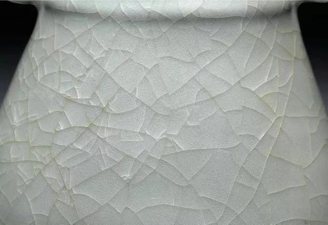 南宋官窯瓷器的鑑別：這篇文章很透徹