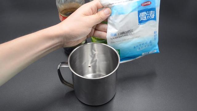 家裡有不銹鋼餐具的注意了，尤其是第2點，看後抓緊轉告家里人