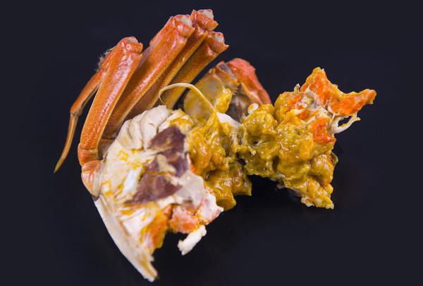 螃蟹美味營養足，但這6個食用事項要記牢！ 愛吃螃蟹的人要注意