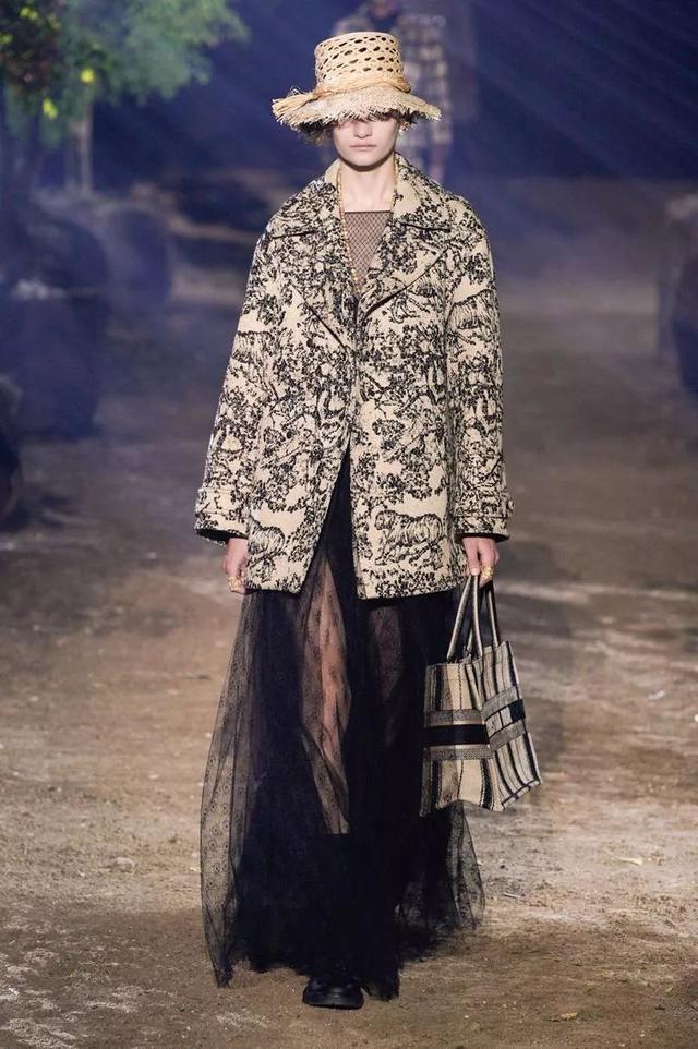 自然之美迪奧Dior2020春夏女裝秀