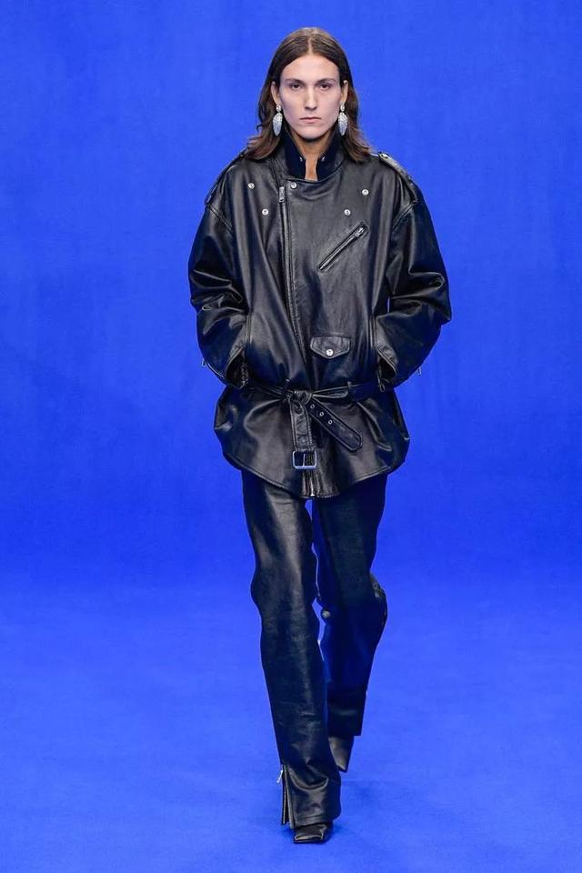 霸氣不可一世巴黎世家Balenciaga2020春夏係時裝秀