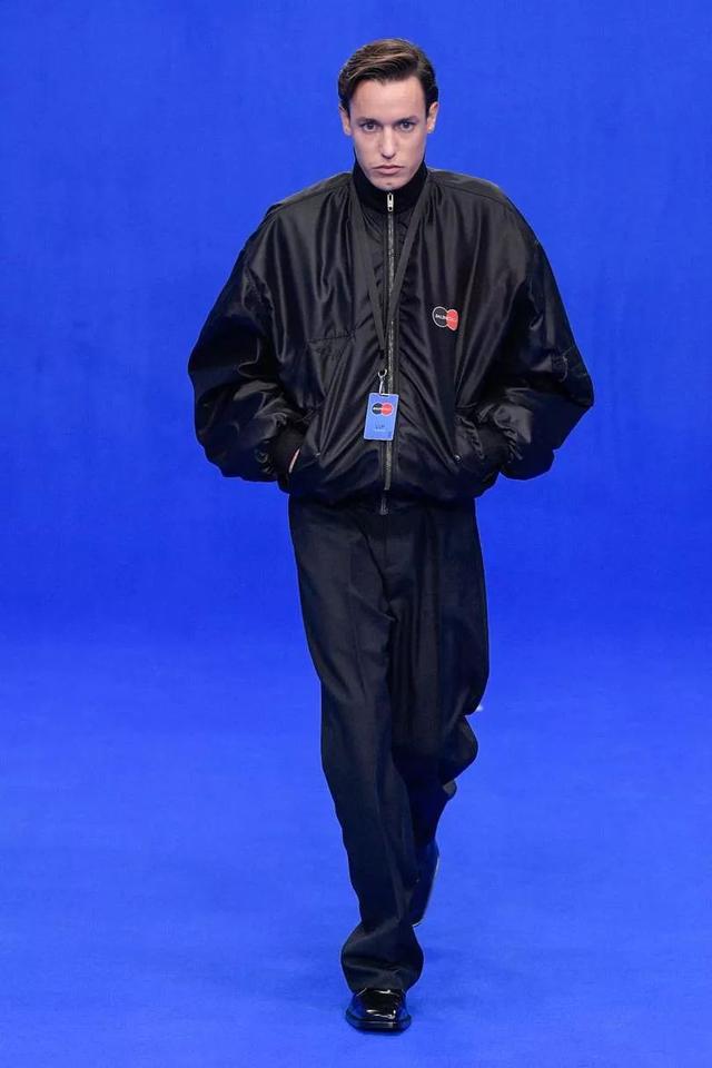 霸氣不可一世巴黎世家Balenciaga2020春夏係時裝秀