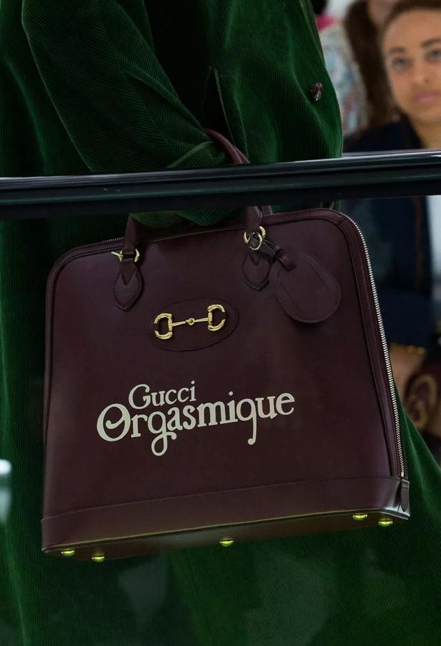 不同經典懷舊Gucci2020年春夏時裝秀中的包袋