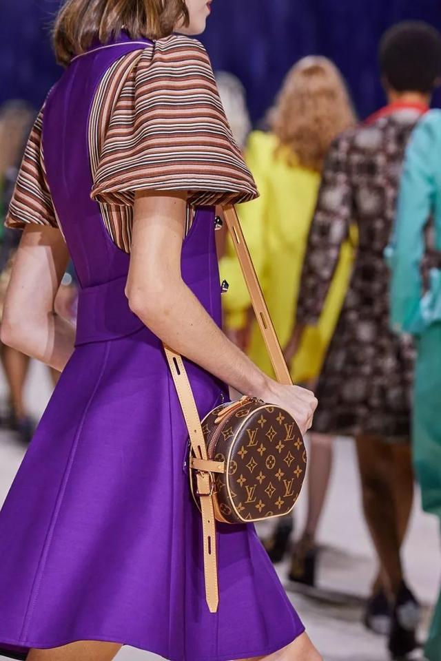 近距離路易威登Louis Vuitton2020大秀上的包袋