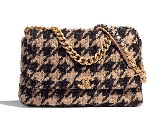 延續經典系列香奈兒Chanel 19 Bag