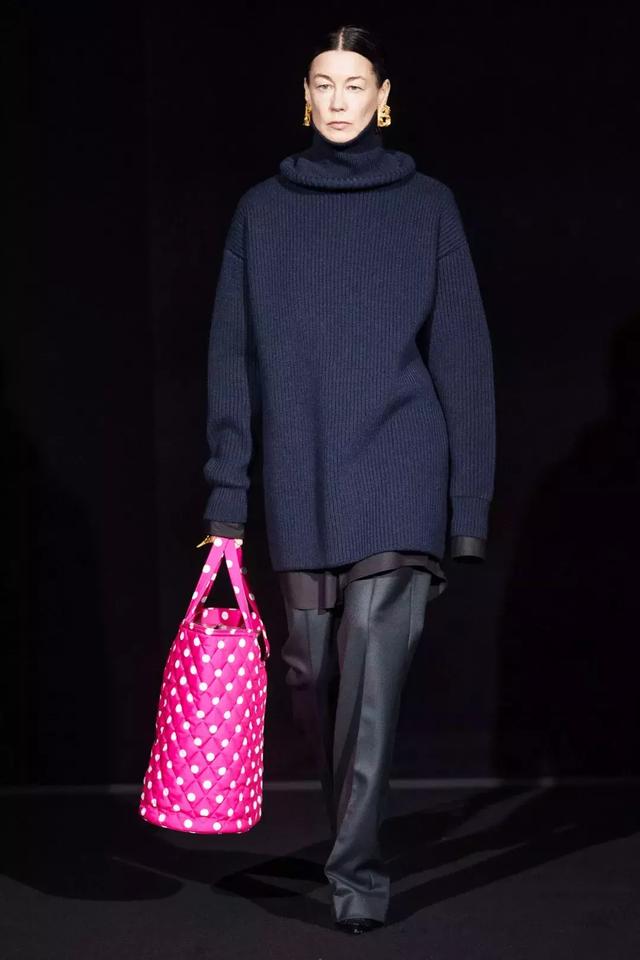 巴黎世家Balenciaga2019秋季女裝秀