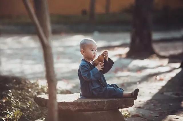 勤，改變命運； 善，改變人生