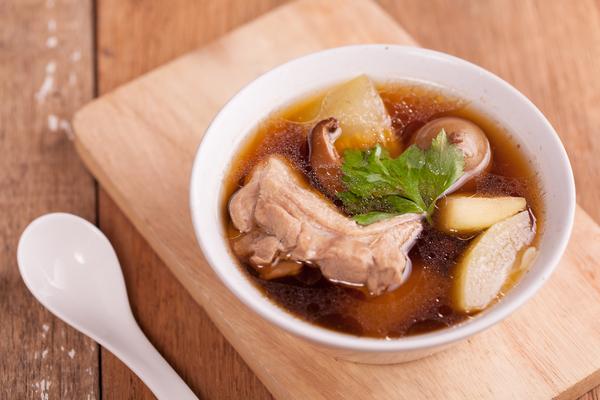 飯前喝湯VS飯後喝湯，哪個更好？ 湯渣沒營養？ 今天告訴你答案