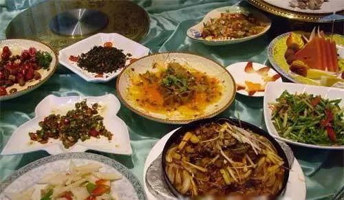 醫生忠告:這些東西醫生盡量不碰! 有人一天吃幾遍,還以為對身體好
