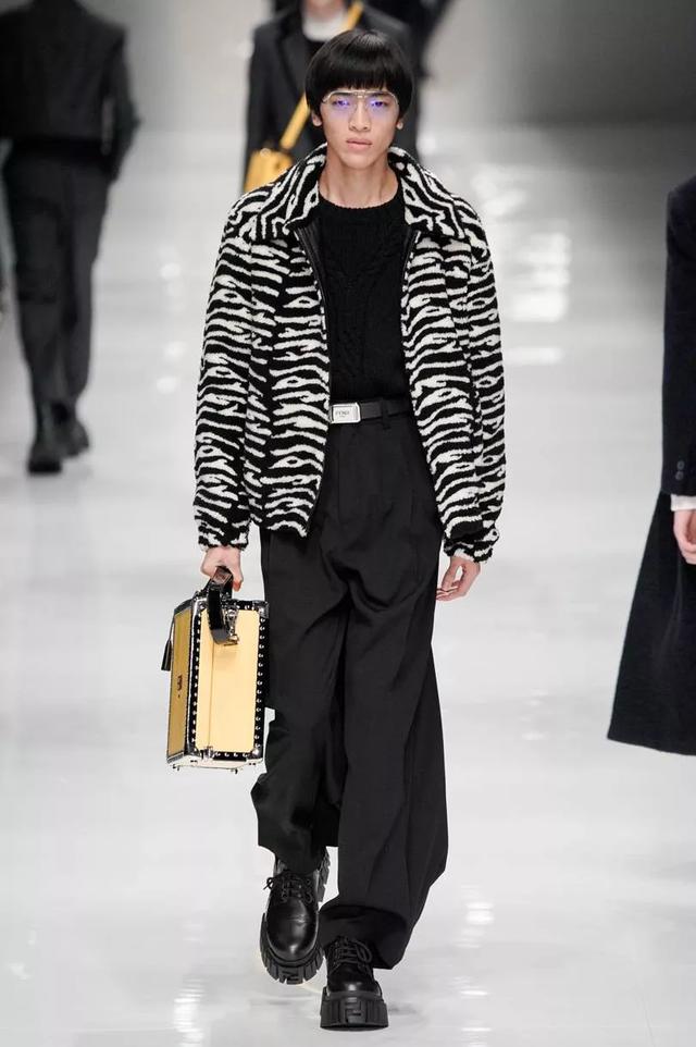 芬迪Fendi 2020秋冬男裝秀