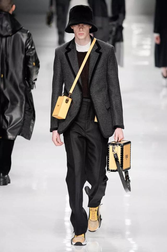 芬迪Fendi 2020秋冬男裝秀