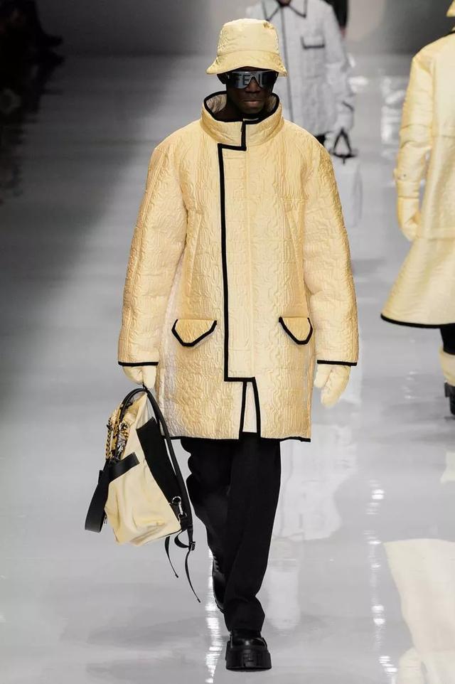 芬迪Fendi 2020秋冬男裝秀