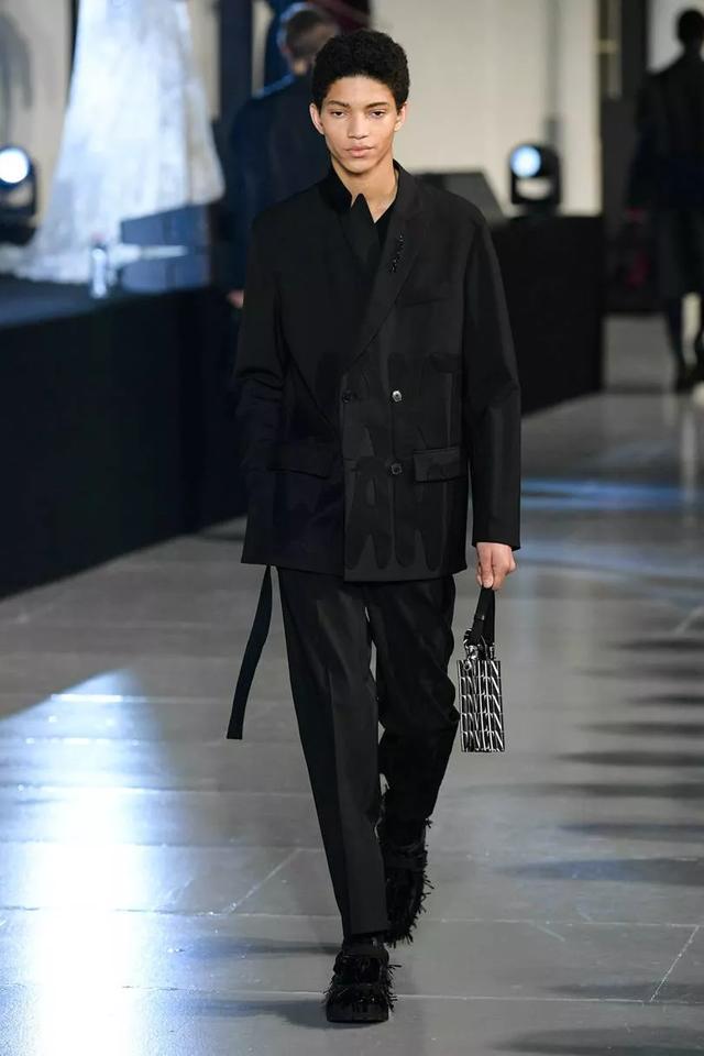 Valentino2020秋冬男裝秀