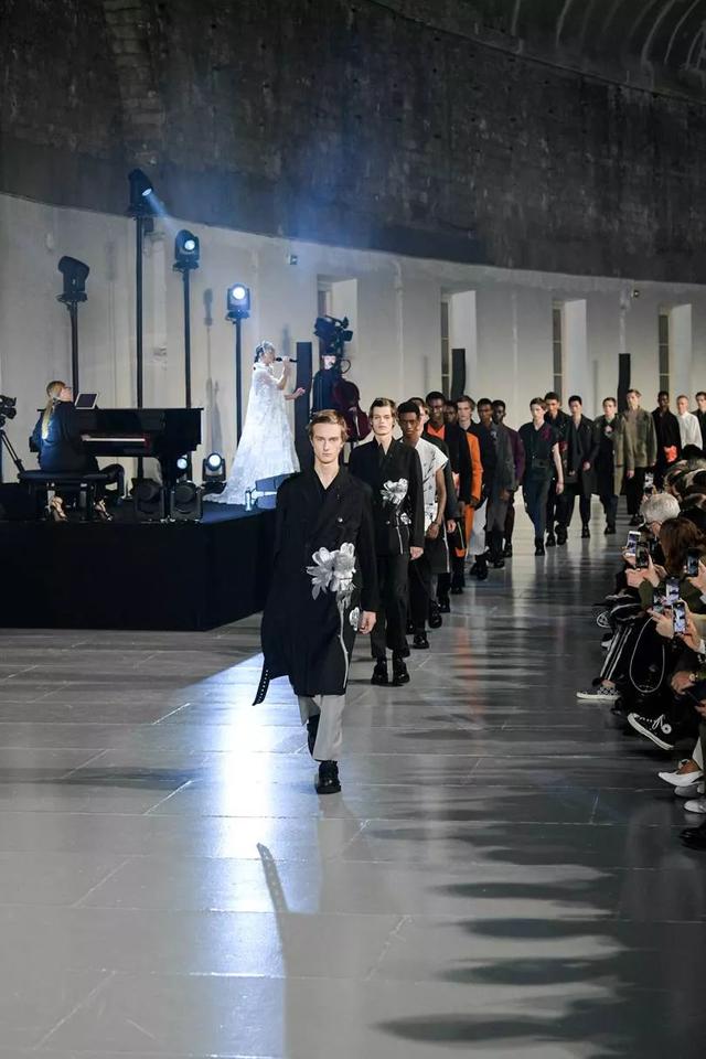 Valentino2020秋冬男裝秀