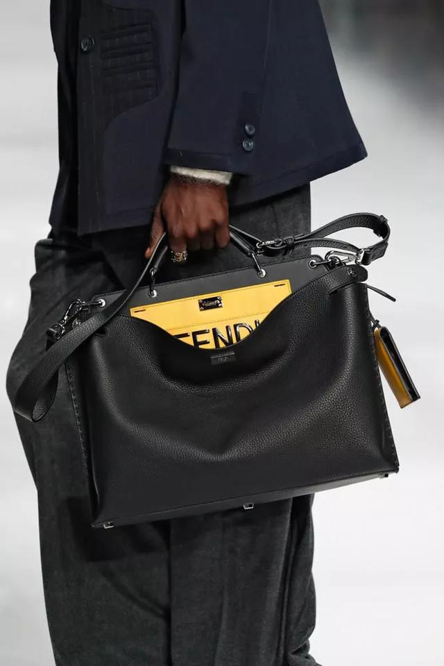 芬迪Fendi2020秋冬男裝秀包袋一覽