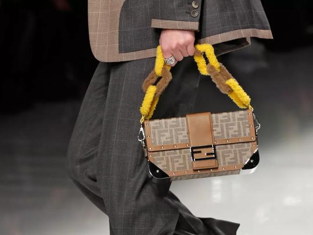 芬迪Fendi2020秋冬男裝秀包袋一覽