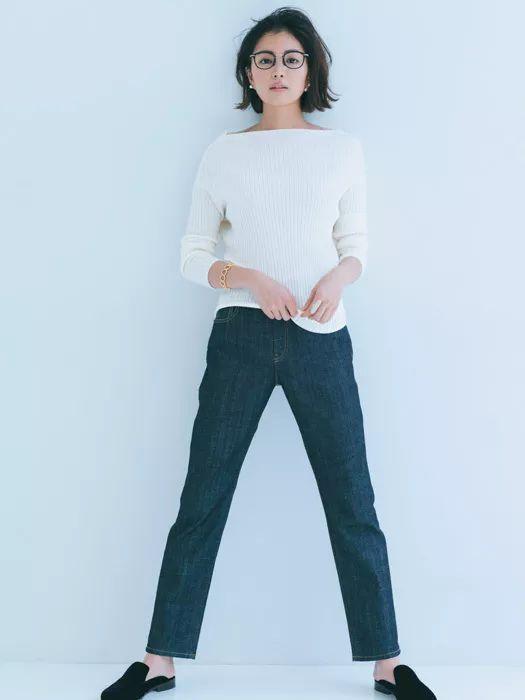 深藍色,美過一身黑
