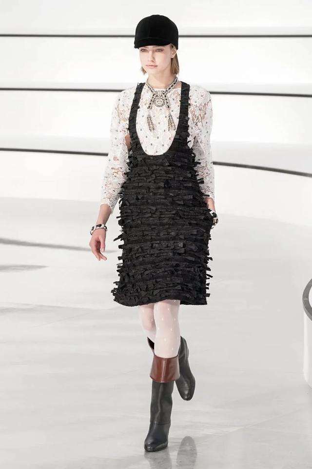 香奈兒Chanel 2020秋冬女裝秀美的要昏過去