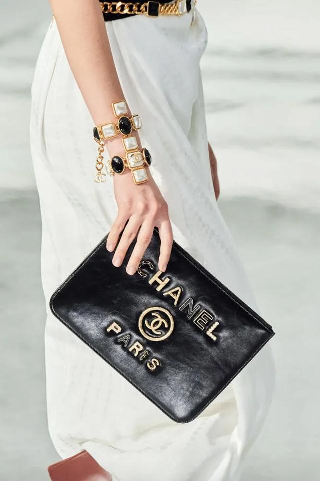 香奈兒Chanel2020秋冬秀中包袋近距離一覽