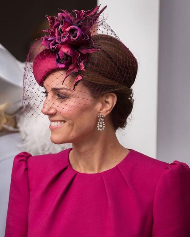 美髮配帽子！ 凱特王妃魅力細節分享，詮釋王妃真氣質