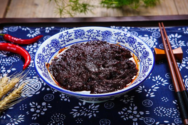 做炸醬麵，黃豆醬、豆瓣醬、甜麵醬選哪個？ 搞清楚區別很關鍵