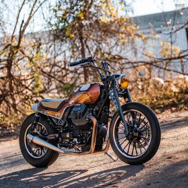 熠熠生輝! Moto Guzzi V9漫遊者