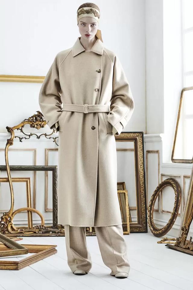 Max Mara 2021 春夏度假係時裝