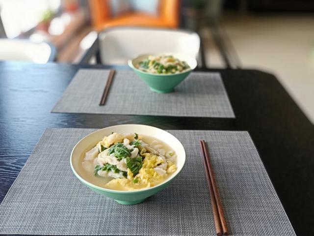 南瓜藤太好吃了！ 麵粉一拌鮮美無比，每年夏天吃不厭