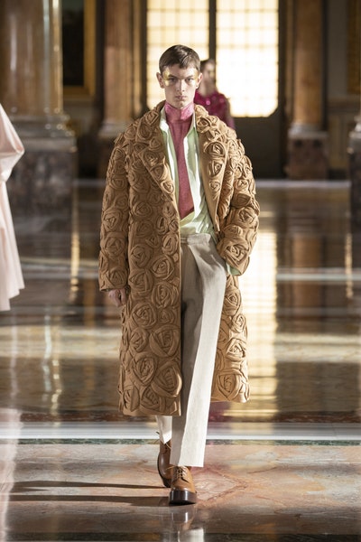 華倫天奴Valentino2021春夏系高定時裝