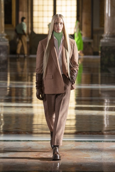 華倫天奴Valentino2021春夏系高定時裝