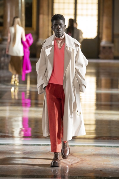 華倫天奴Valentino2021春夏系高定時裝