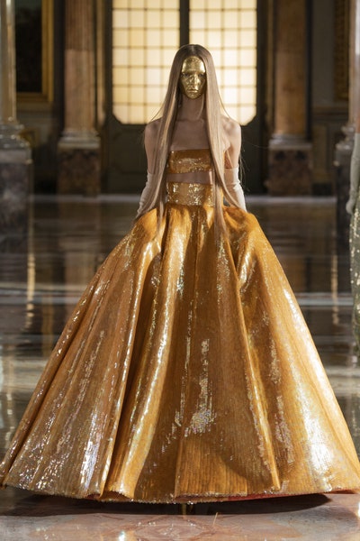 華倫天奴Valentino2021春夏系高定時裝