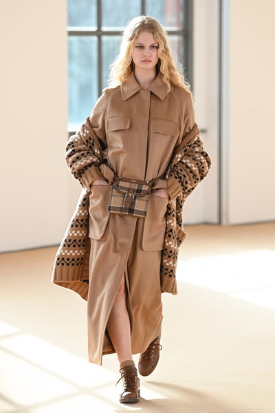 Max Mara2021秋冬系女装,简约大气的代表
