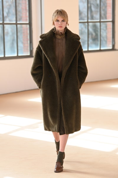 Max Mara2021秋冬系女装,简约大气的代表