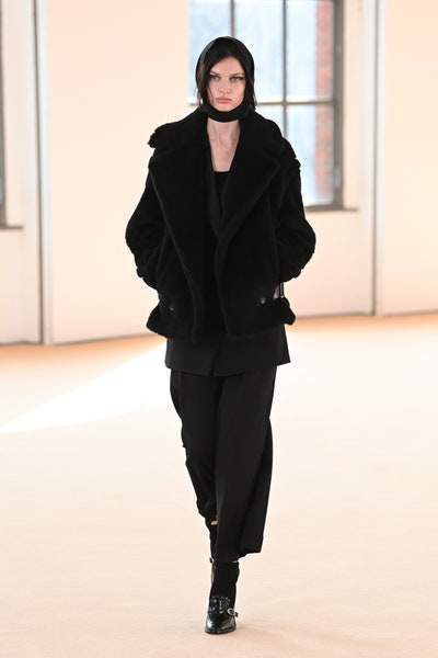 Max Mara2021秋冬系女装,简约大气的代表