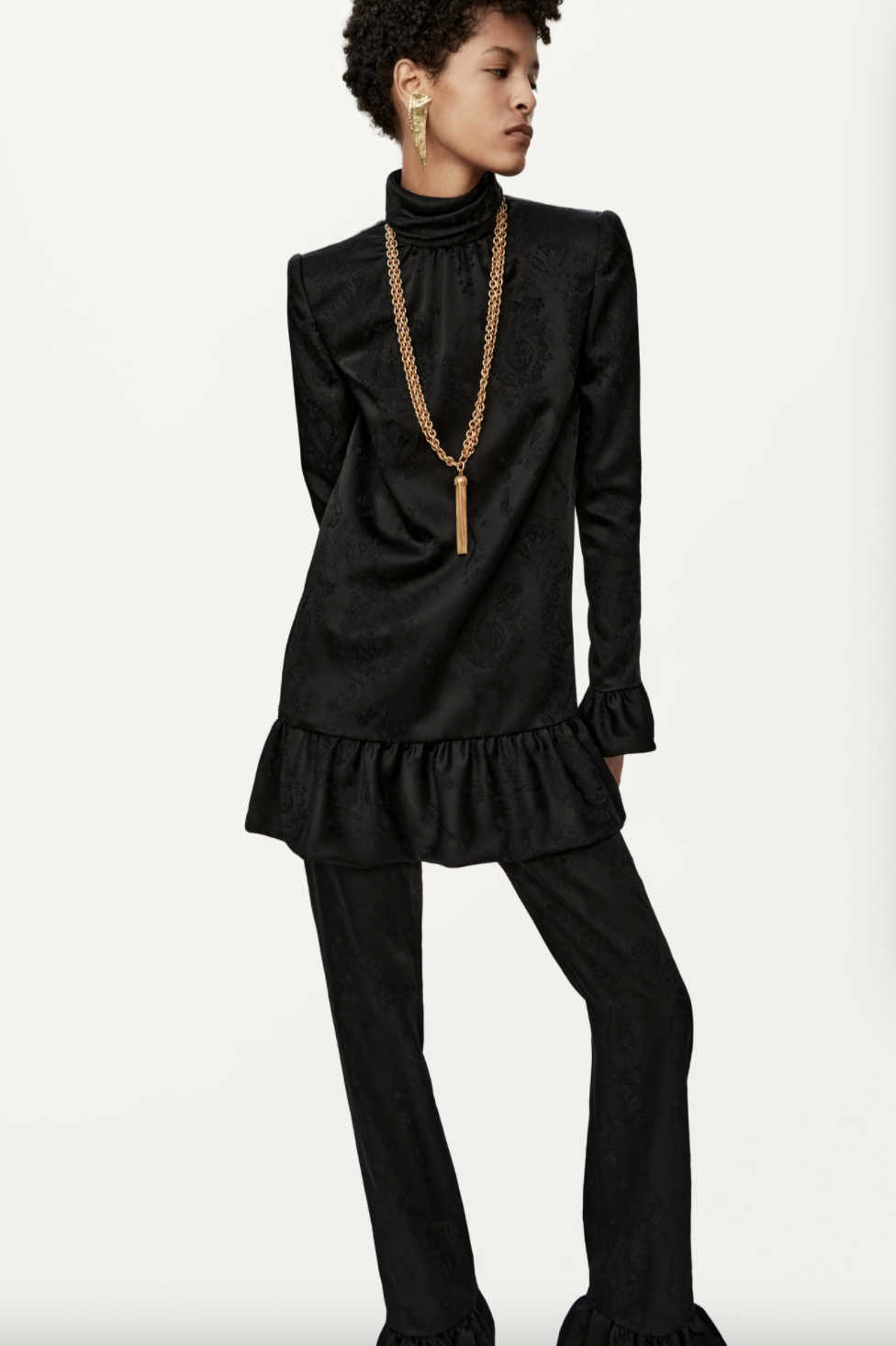 媽媽衣櫥裡最多的單品現在竟然流行起來了？