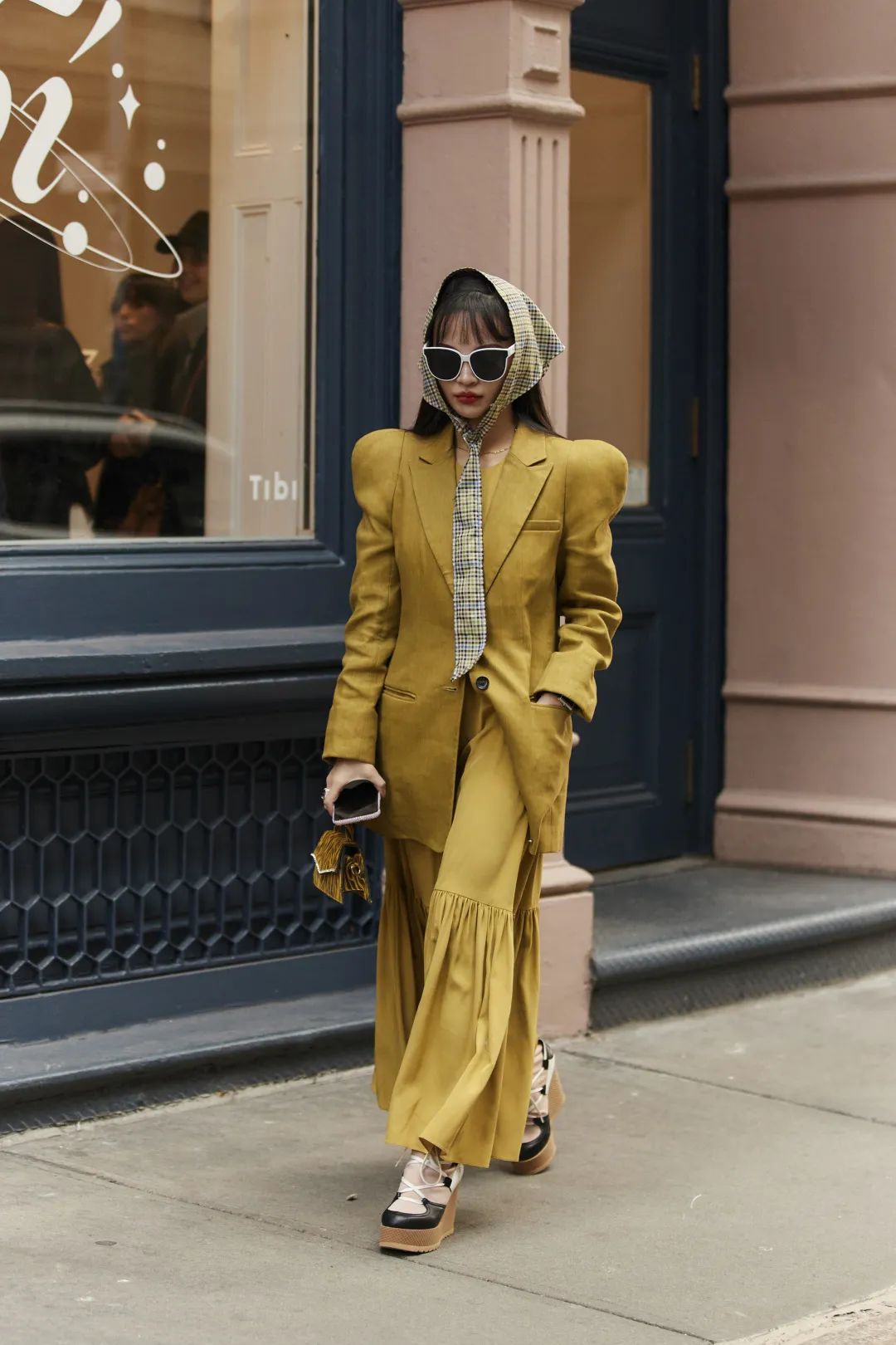 媽媽衣櫥裡最多的單品現在竟然流行起來了？