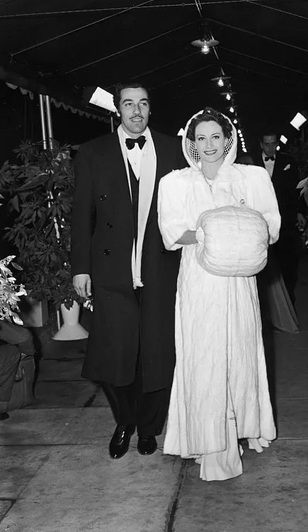 媽媽衣櫥裡最多的單品現在竟然流行起來了？