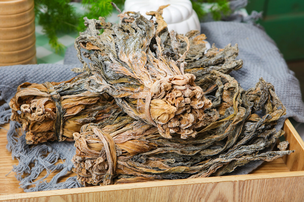 這7種廉價蔬菜曬乾後,美味翻倍! 放1年不壞,天冷燉肉特別過癮